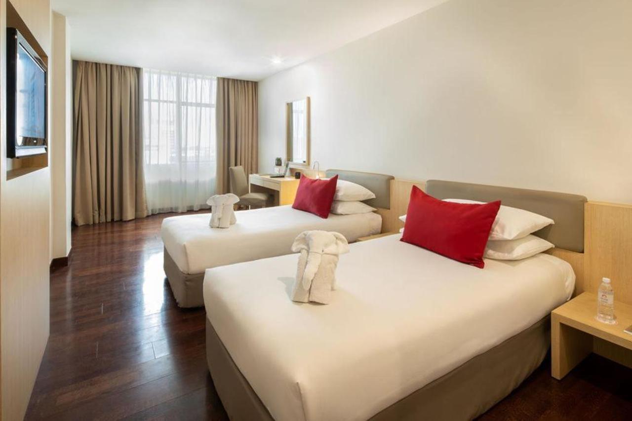Rocana Hotel Kuantan Exterior photo