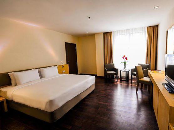Rocana Hotel Kuantan Exterior photo
