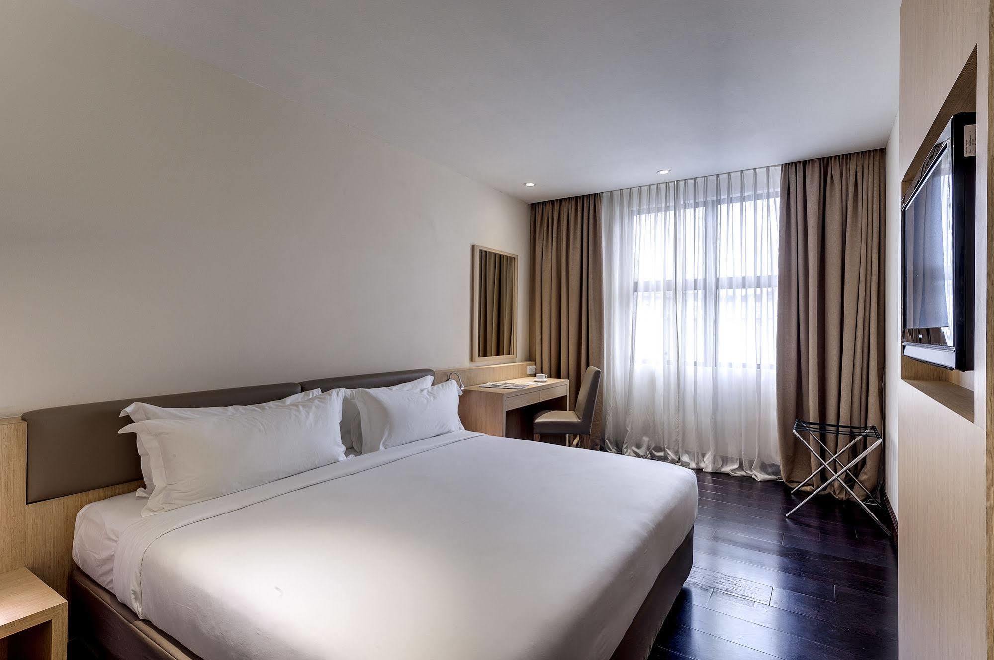 Rocana Hotel Kuantan Exterior photo